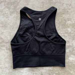lululemon high-neck ebb to train bra (like new!)